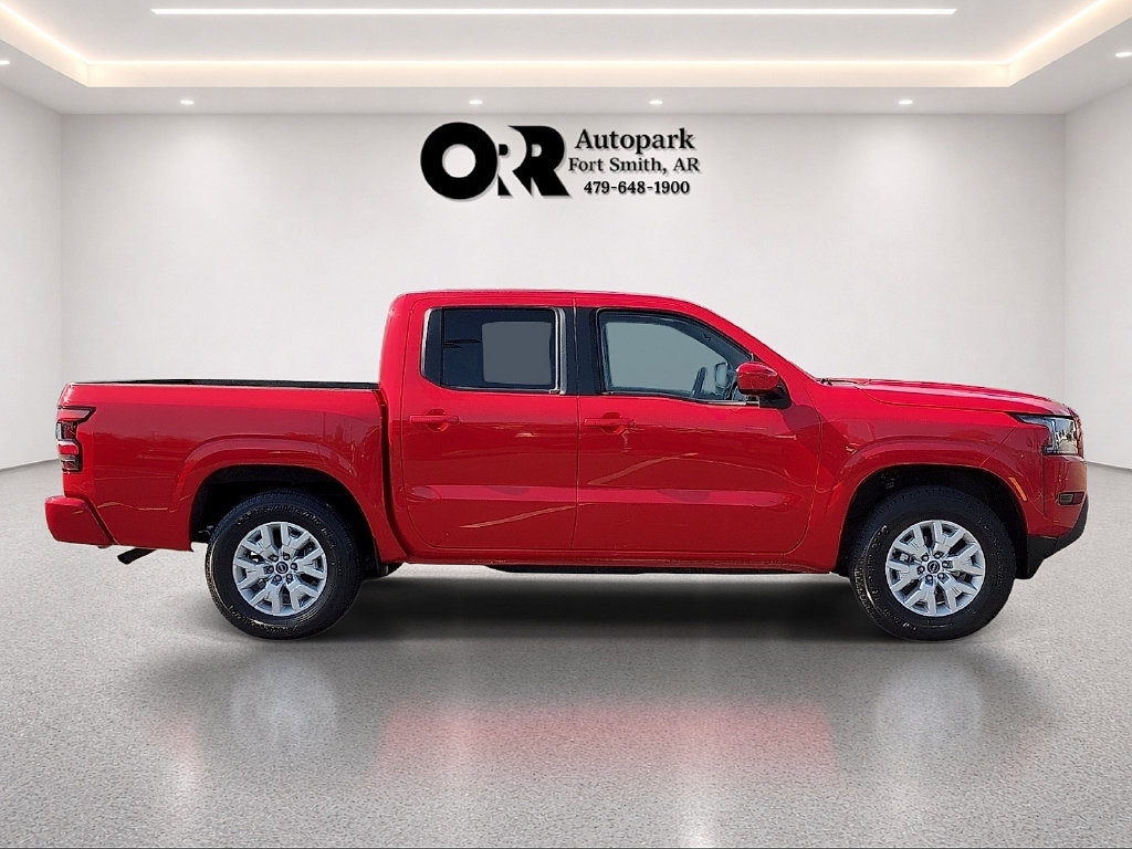 Used 2023 Nissan Frontier SV AWD/4WD image 6