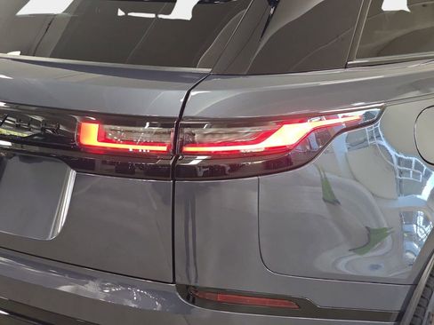 Used 2025 Land Rover Range Rover Velar Dynamic SE image 33