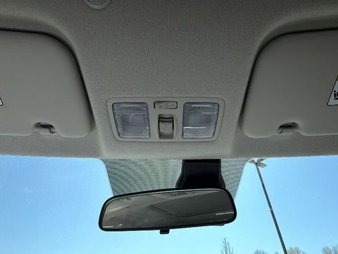 New 2026 Hyundai Venue SEL image 24