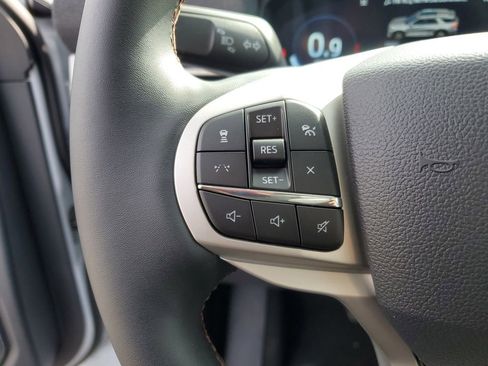 New 2026 Ford Explorer Active w/ Active Comfort Package AWD/4WD image 15