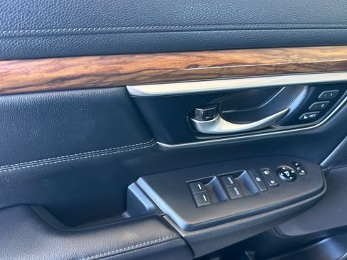 Used 2019 Honda CR-V EX-L image 17