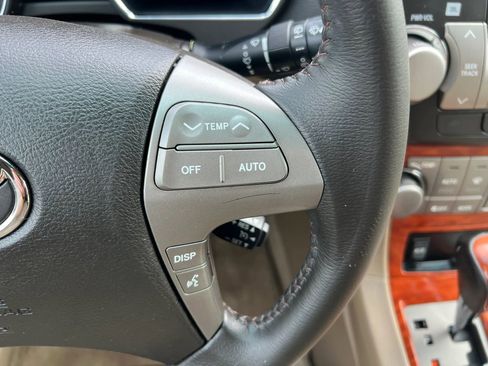 Used 2010 Toyota Highlander Limited AWD/4WD image 19