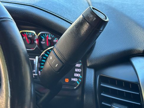 Used 2018 Chevrolet Tahoe LT image 31