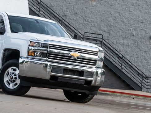 Used 2016 Chevrolet Silverado 2500 W/T w/ WT Convenience Package AWD/4WD image 25