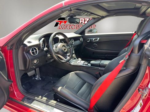 Used 2020 Mercedes-Benz SLC 300 image 15