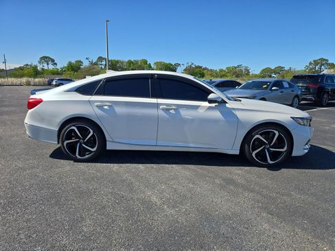 Used 2018 Honda Accord EX-L image 3