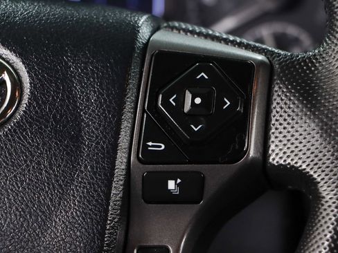 Used 2023 Toyota Tacoma TRD Sport AWD/4WD image 15