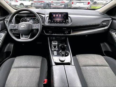 Certified 2026 Nissan Rogue SV AWD/4WD image 21