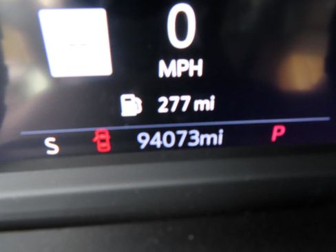 Used 2021 Chevrolet Tahoe High Country w/ Premium Package image 37