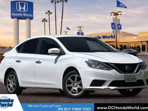Used 2018 Nissan Sentra S FWD image 1