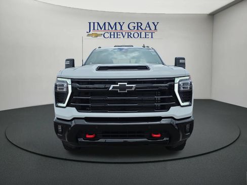 New 2026 Chevrolet Silverado 2500 LT w/ Trail Boss Package AWD/4WD image 8
