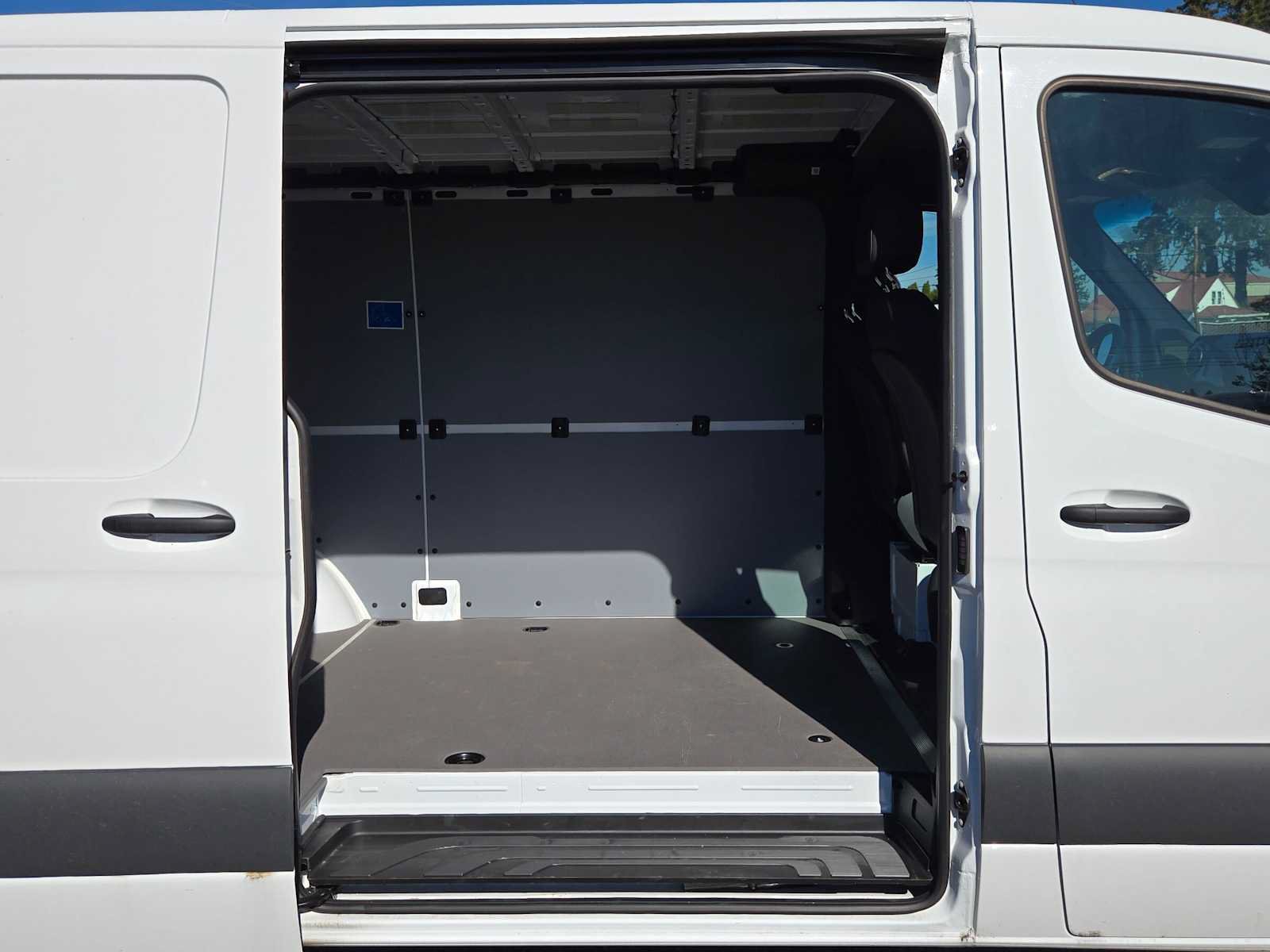Used 2026 Mercedes-Benz Sprinter 2500 image 12