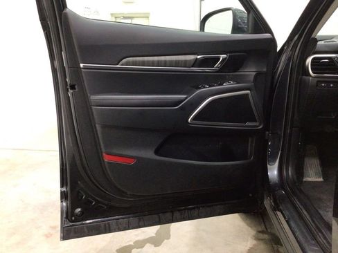 Used 2024 Kia Telluride EX AWD/4WD image 16