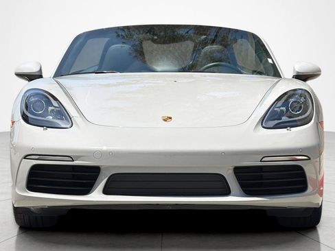 Used 2025 Porsche 718 Boxster w/ Premium Package RWD image 8