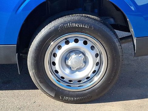 Used 2025 Ford Maverick XL w/ Equipment Group 102A image 27