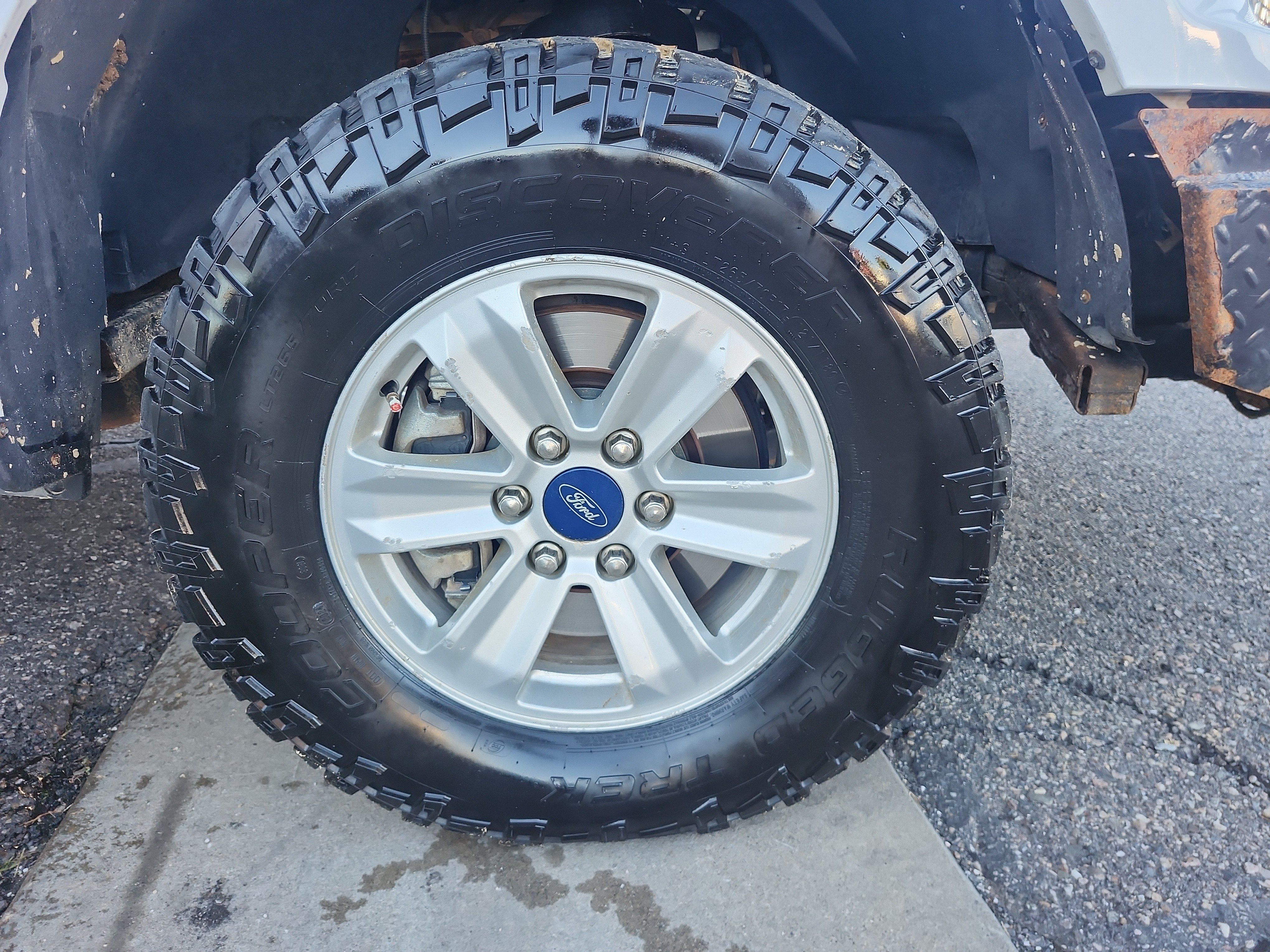 Used 2019 Ford F150 XL w/ Equipment Group 101A Mid AWD/4WD image 10