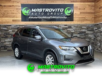 Used 2018 Nissan Rogue SV w/ Premium Package