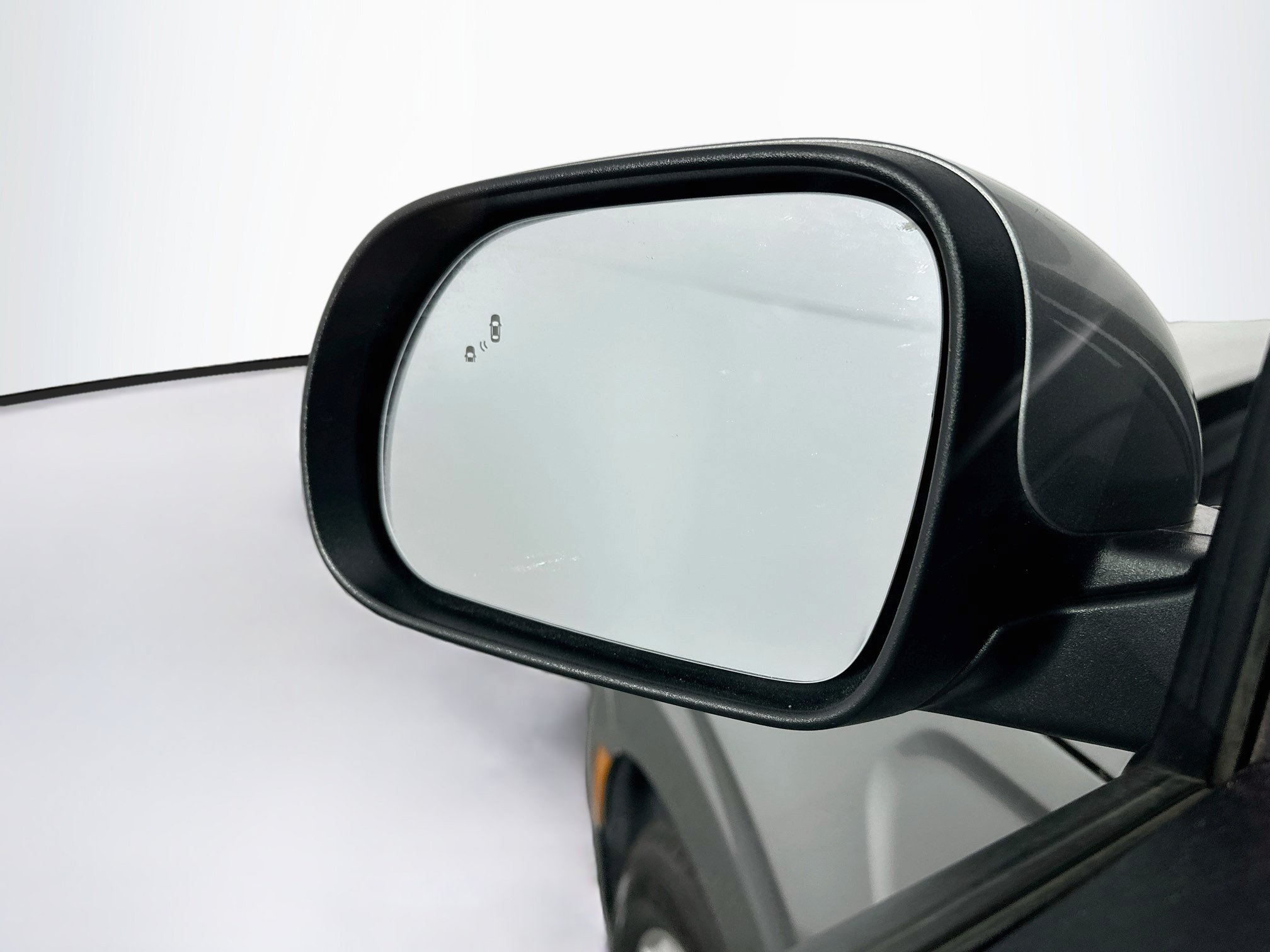 Used 2025 Kia Soul LX w/ LX Technology Package FWD image 16