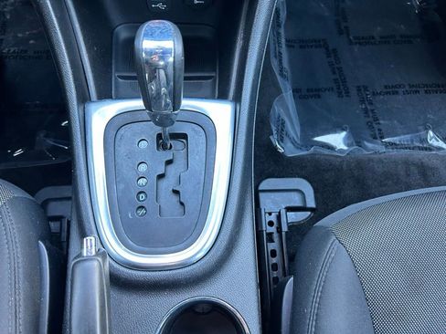 Used 2013 Dodge Avenger SXT FWD image 28