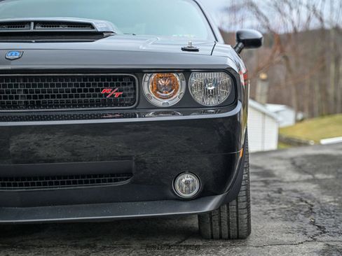 Used 2010 Dodge Challenger R/T w/ Mopar 10 Pkg image 42