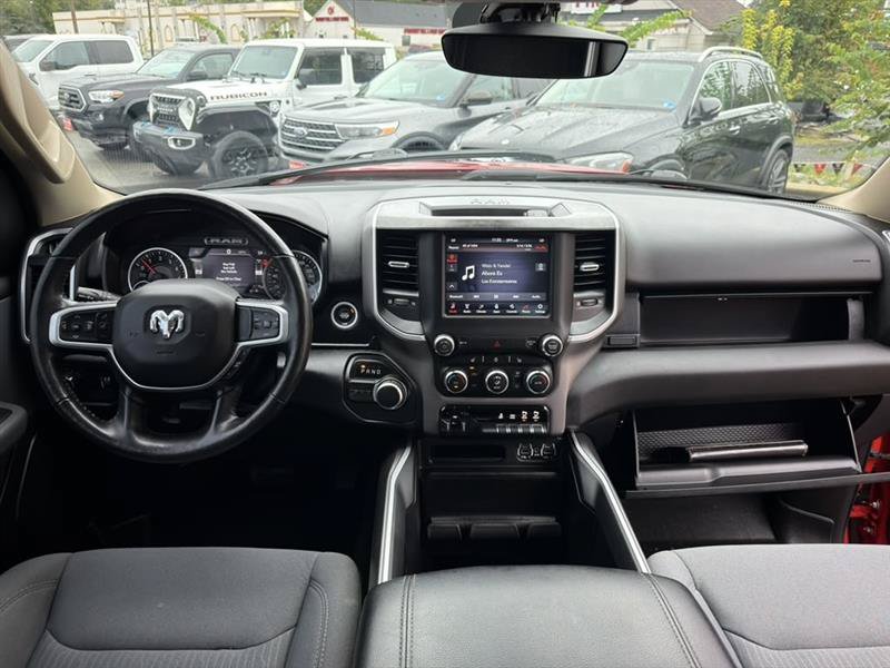 Used 2020 RAM 1500 Big Horn RWD image 24