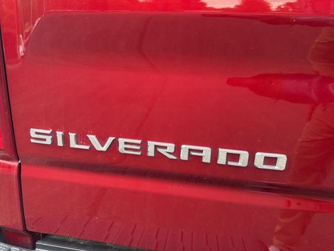 Used 2022 Chevrolet Silverado 1500 LTZ w/ LTZ Convenience Package II AWD/4WD image 24