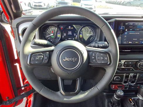 Certified 2025 Jeep Wrangler Unlimited Sport S 4xe AWD/4WD image 22