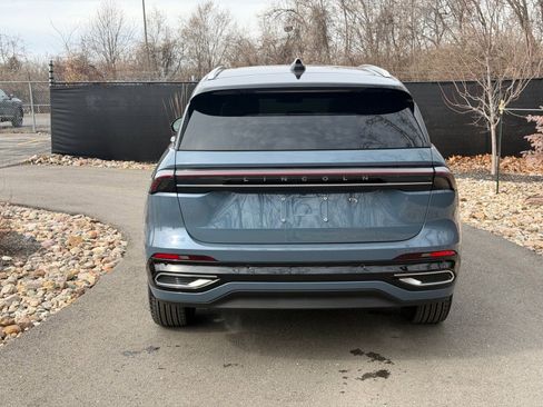 New 2026 Lincoln Nautilus Reserve image 4