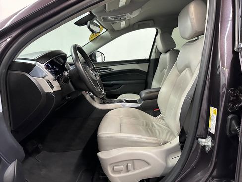 Used 2015 Cadillac SRX FWD image 9