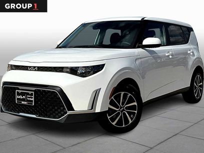 Certified 2025 Kia Soul LX