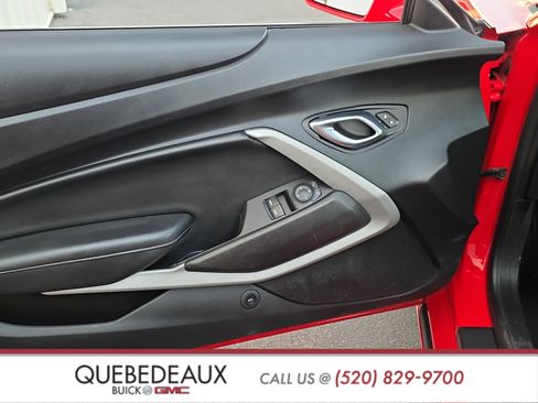 Used 2020 Chevrolet Camaro SS image 10