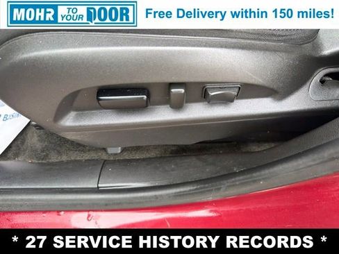 Used 2017 Chevrolet Equinox LT w/ Convenience Package FWD image 12