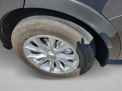 Used 2025 Honda CR-V EX-L image 12