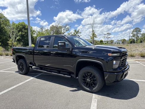 New 2026 Chevrolet Silverado 2500 Custom w/ Custom Value Package AWD/4WD image 1