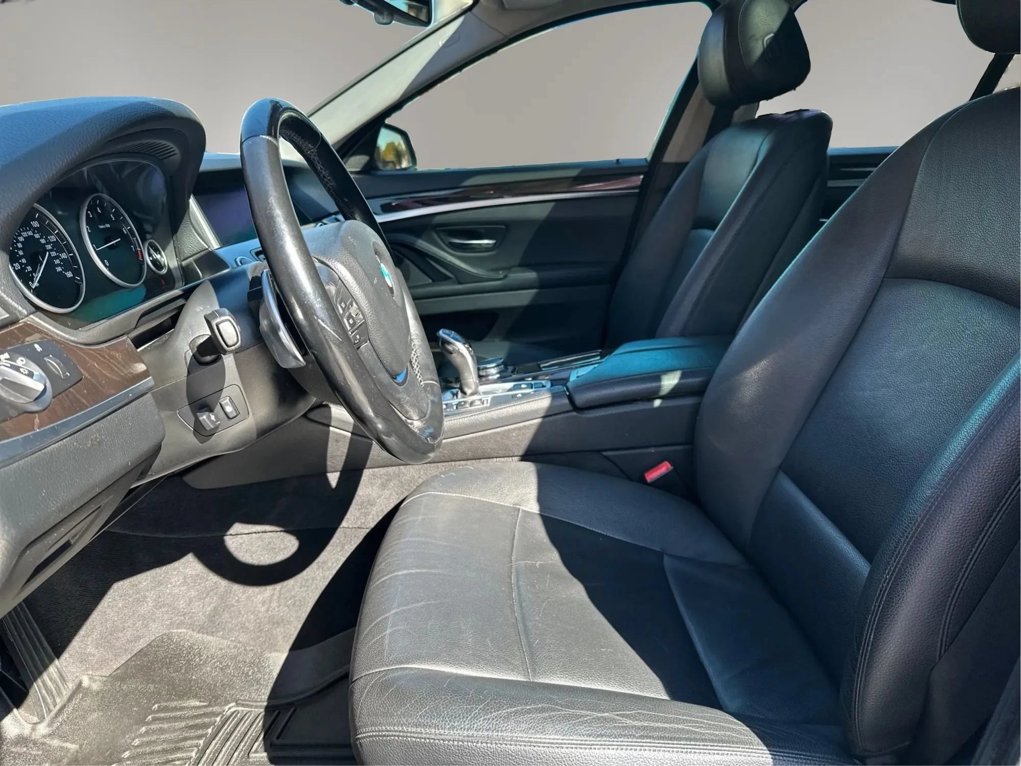 Used 2016 BMW 528i xDrive Sedan AWD/4WD image 9