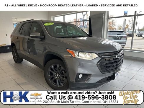 Used 2021 Chevrolet Traverse RS image 1