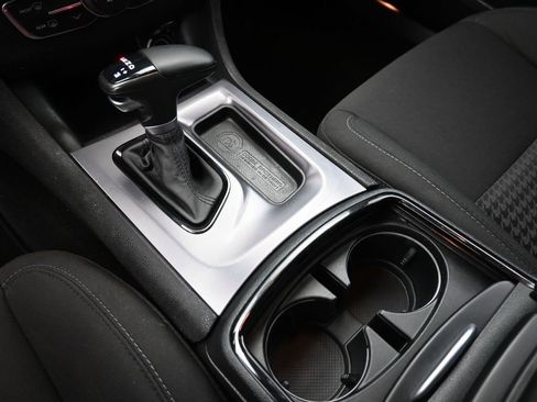 Used 2019 Dodge Charger R/T w/ Blacktop Package image 28