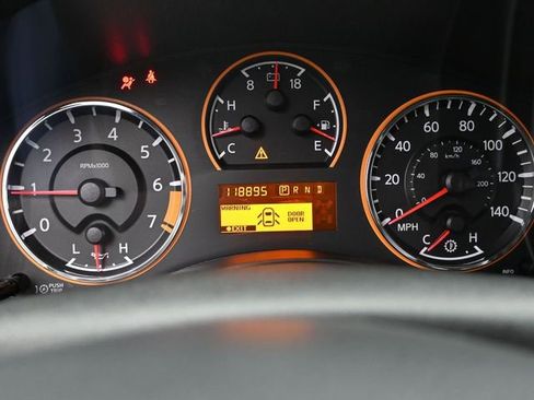 Used 2015 Nissan Titan SL w/ Utility Accessory Package image 11