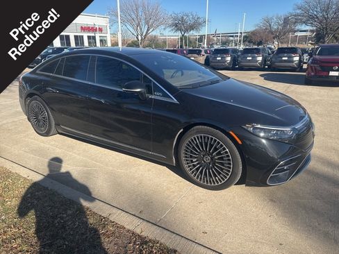 Used 2022 Mercedes-Benz EQS 580 4MATIC Sedan image 1