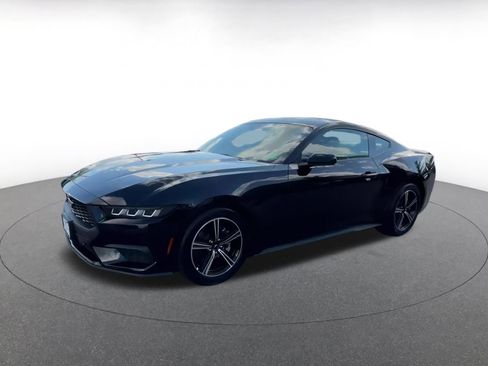 Used 2024 Ford Mustang Premium image 8