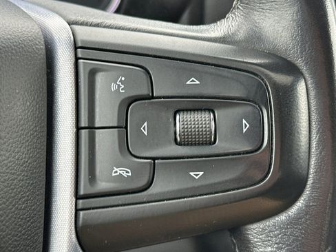 Used 2019 GMC Sierra 1500 SLT image 38