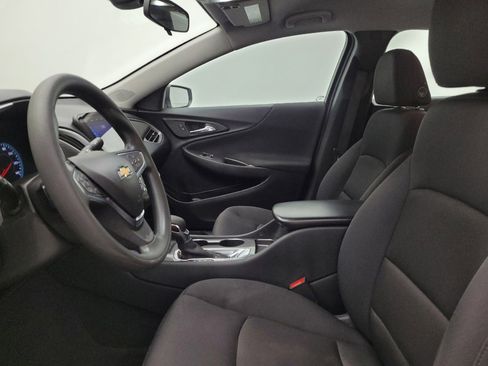Used 2022 Chevrolet Malibu LS FWD image 17