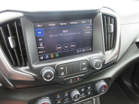 Certified 2022 GMC Terrain AT4 w/ Infotainment Package II AWD/4WD image 28