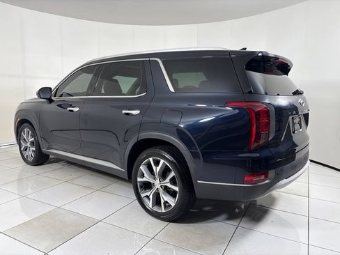 Used 2022 Hyundai Palisade SEL w/ 8P Bench Seat Package FWD image 3