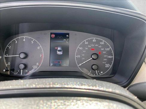 Used 2025 Toyota Corolla LE FWD image 21