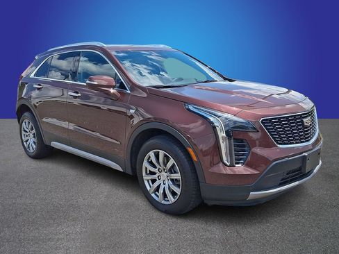 Used 2023 Cadillac XT4 Premium Luxury AWD/4WD image 3