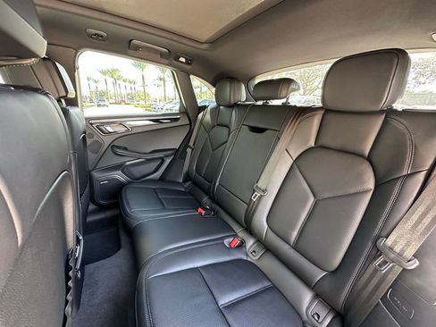 Certified 2026 Porsche Macan S AWD/4WD image 34