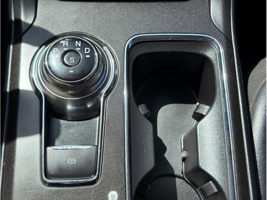 Used 2018 Ford Fusion Titanium AWD/4WD image 19