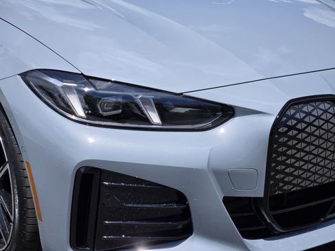 New 2026 BMW i4 M60 AWD/4WD image 8