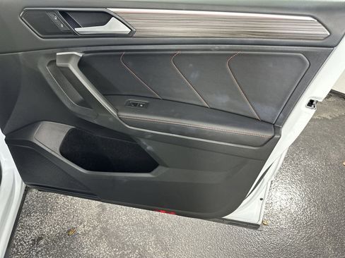 Used 2024 Volkswagen Tiguan Wolfsburg Edition image 32